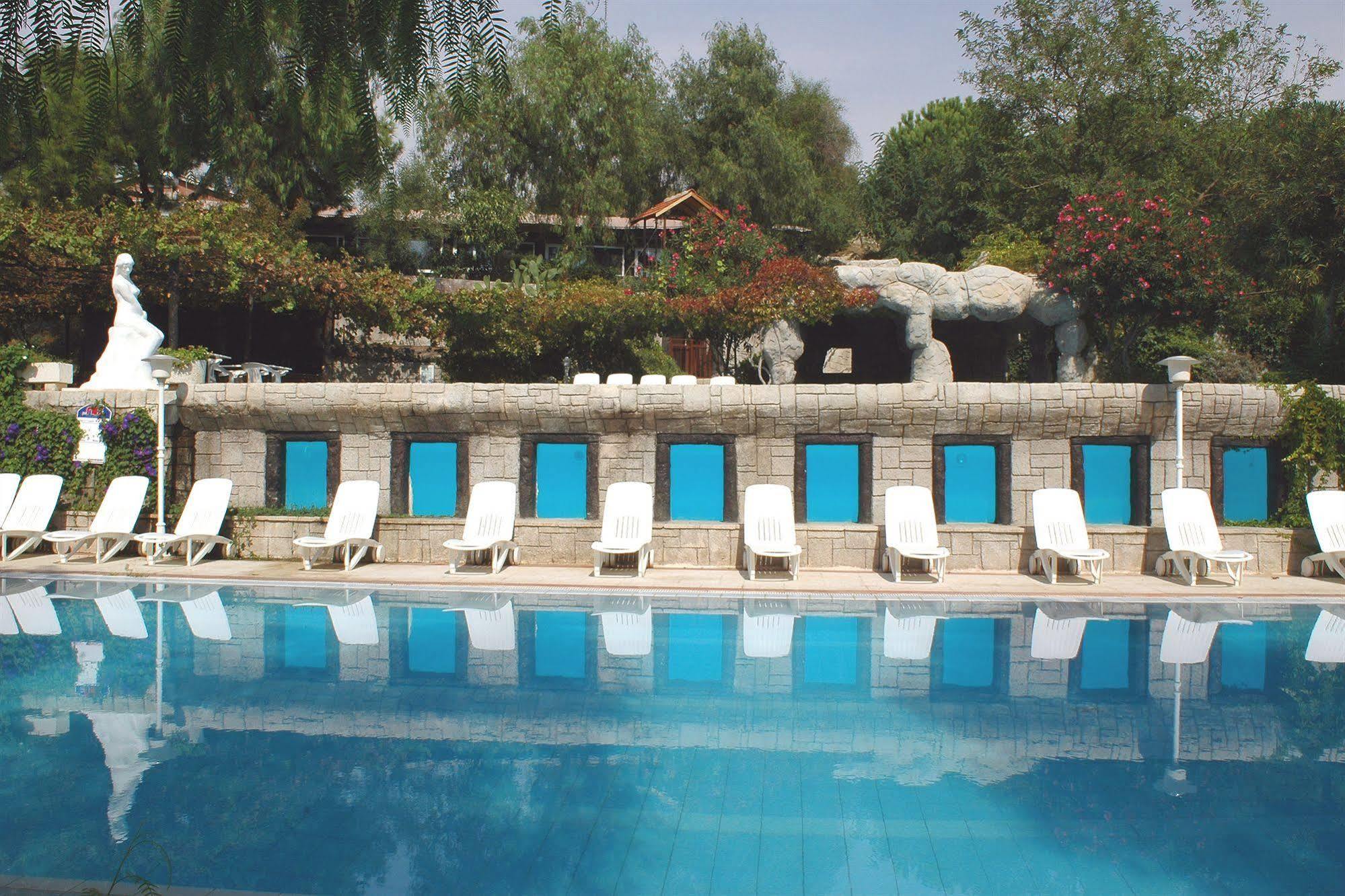 Babylon Gardens Apart Suite Menderes Dış mekan fotoğraf